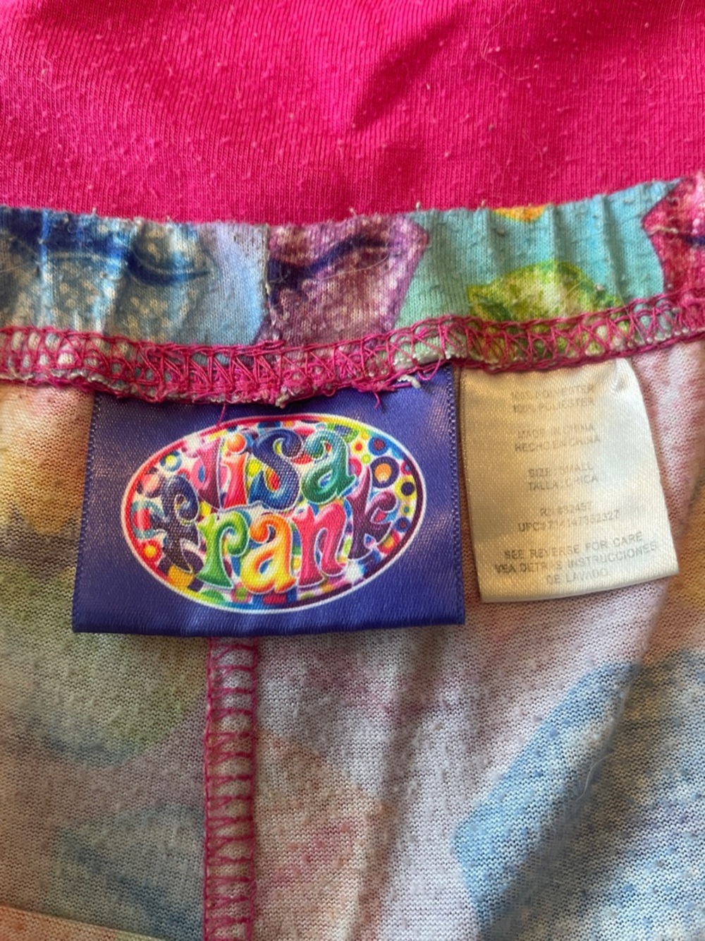 Small Lisa Frank Pajamas Hot Pink Rainbow Lips - Picture 3 of 4